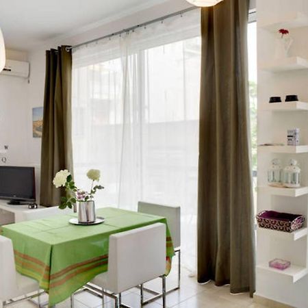 Thelma'S Apartment Atenas Exterior foto
