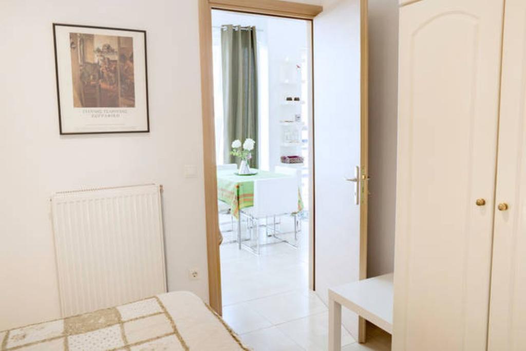 Thelma'S Apartment Atenas Exterior foto