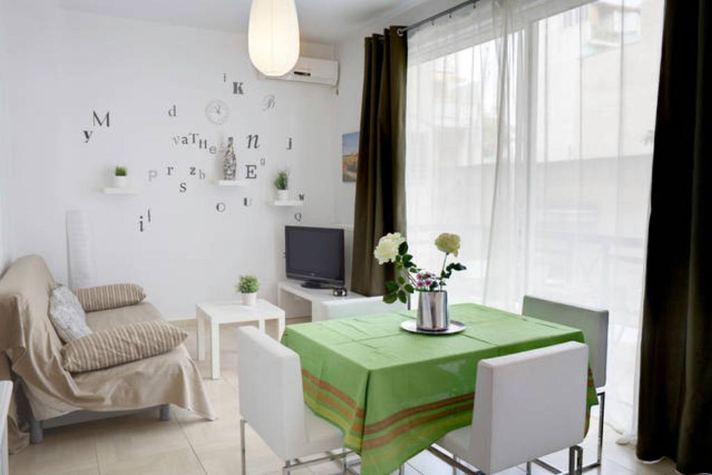 Thelma'S Apartment Atenas Exterior foto
